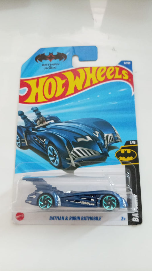 Batman & Robin  batmobile